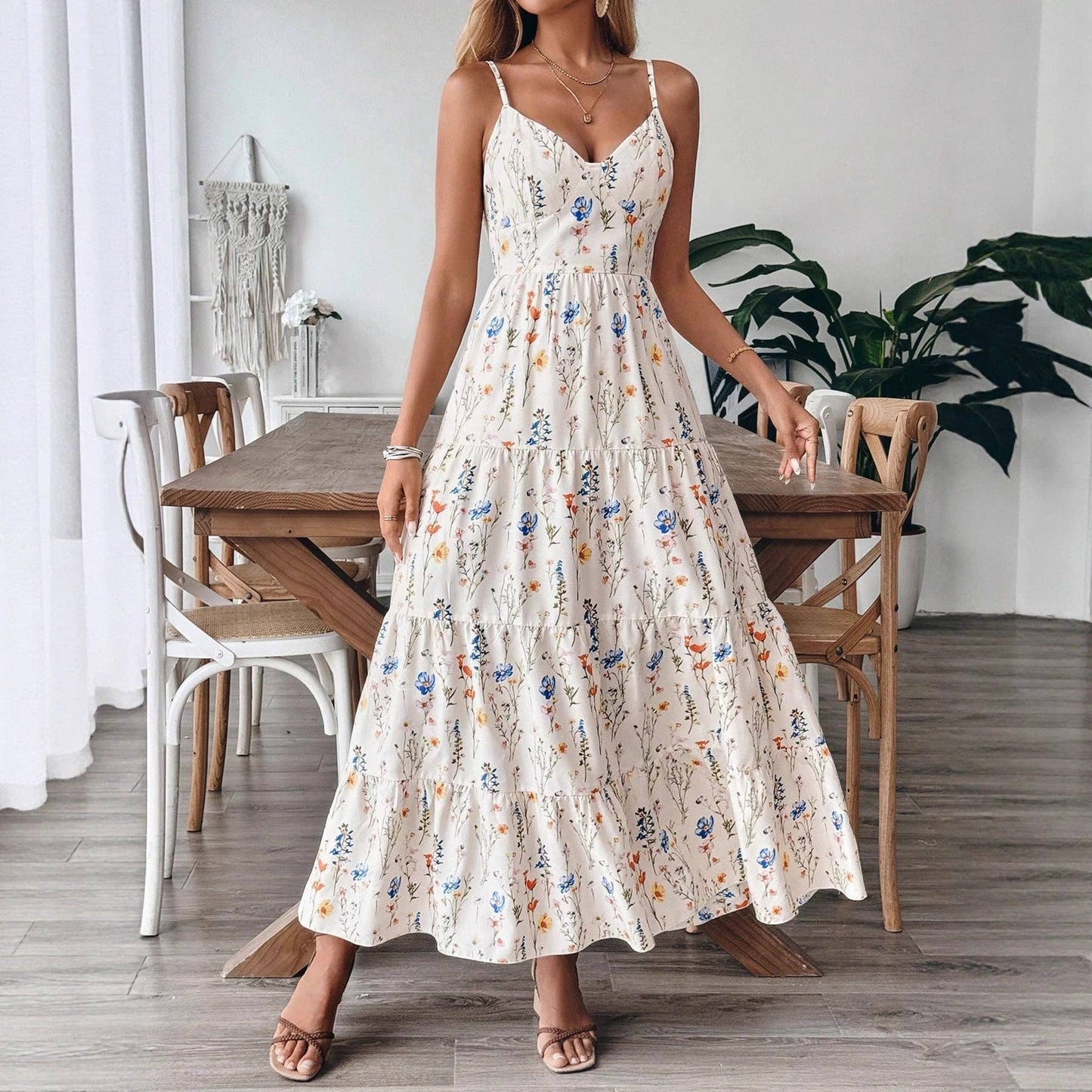 2026 Damen Das Resort Trägerloses Ärmelloses Midikleid