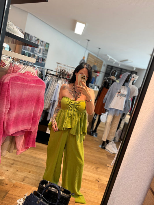Overall “Chic”