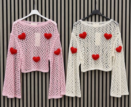 Häkelpullover mit 3D-Herzen – Rosa & Creme