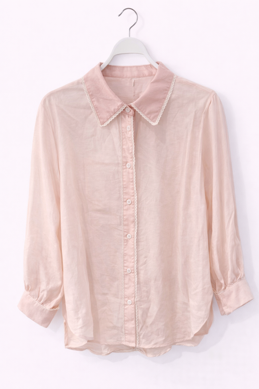 Bluse mit Spitzenkragen – Rosa