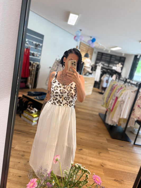 Maxikleid Leo Love – Creme