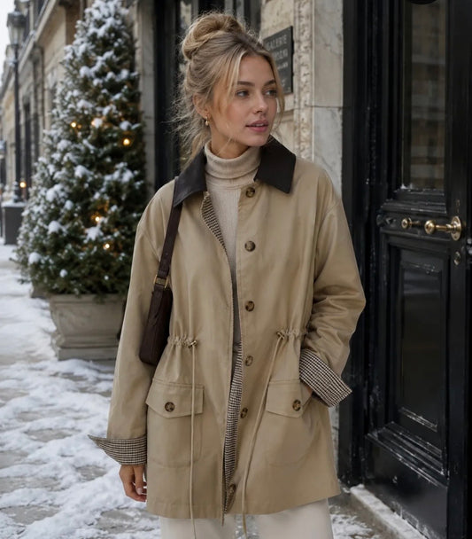 Wendejacke mit Knöpfen