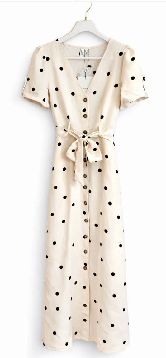 Kleid mit Punkten