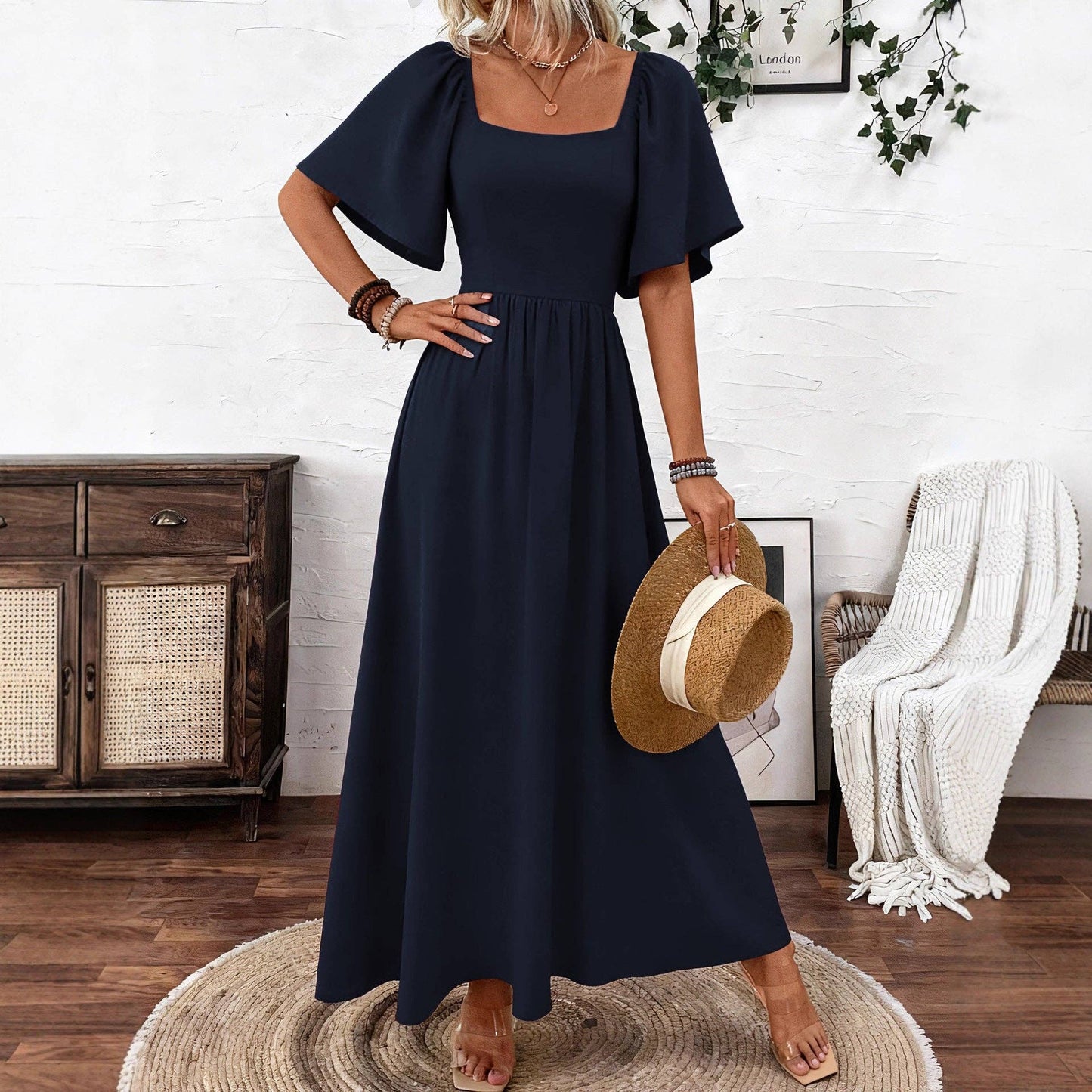 Boho-Maxikleid mit quadratischem Ausschnitt und Flatterärmeln – Konzert- & Strandkleid