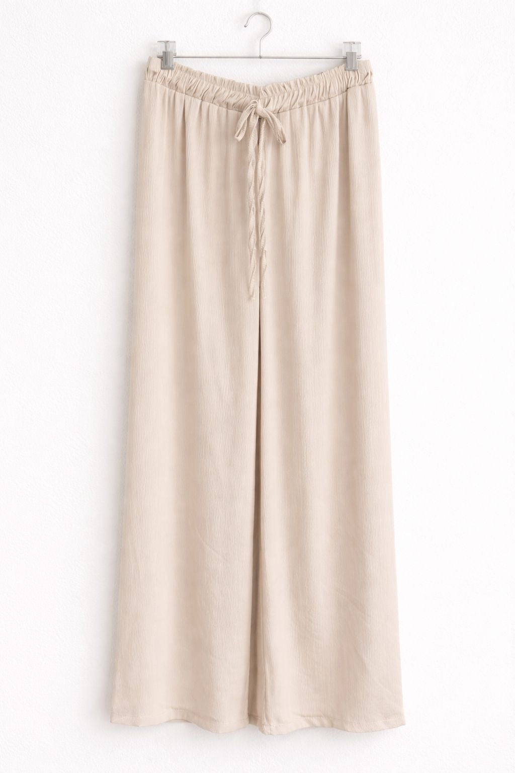 Flowy Pants – White / Babyblue / Beige